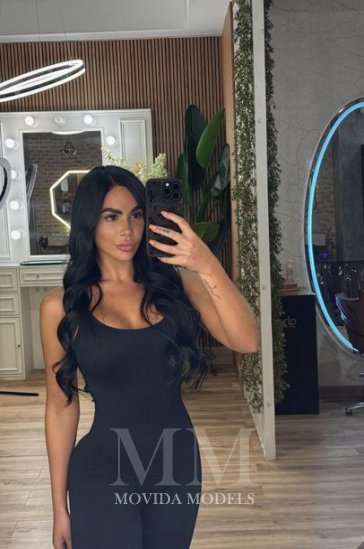 latin escorts london high end busty GFE MARIA
