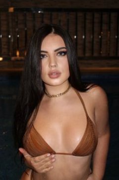 fashion model escorts elite expensive high class MADDIE