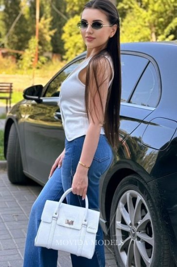 high class escorts london fashion models LUNA